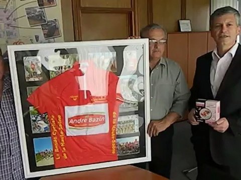 BAZIN ENTRE DANS LA RONDE CYCLISTE ET DES PRODUITS SURGELES