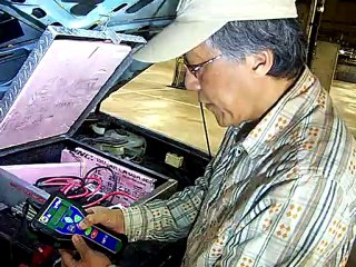 Tải video: Battery Test on Revived Battery Electric Pickup Truck After Five Years Use