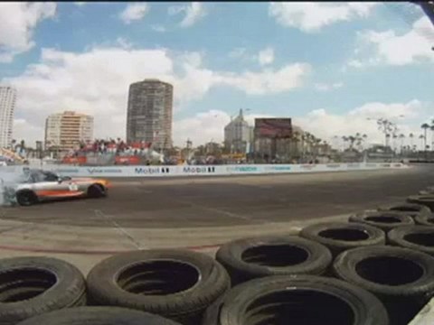 CHRIS FORSBERG VS MICHAEL ESSA IN FORMULA DRIFT ROUND 1 LONG BEACH CALIFORNIA 2011 TOP 32