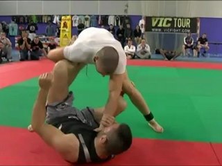 FREDDY DEBESSEL VS ARAIK MARGARIAN - VIC TOUR 2012 Sud