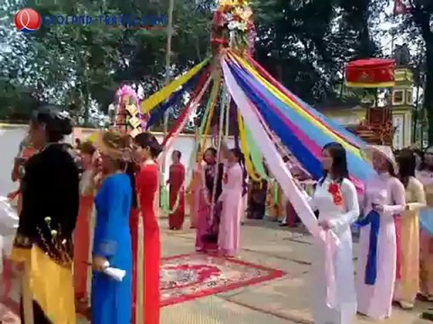 Fête au Vietnam - Voyage au Vietnam, Trekking au Vietnam, Voyage de photo au Vietnam, séjours au Vietnam, hors des sentiers battus au Vietnam,Trek Vietnam, Voyage Vietnam