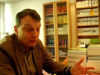 Pourquoi étudier l'intelligence économique ? - Chrisitian Harbulot -PUF 2012
