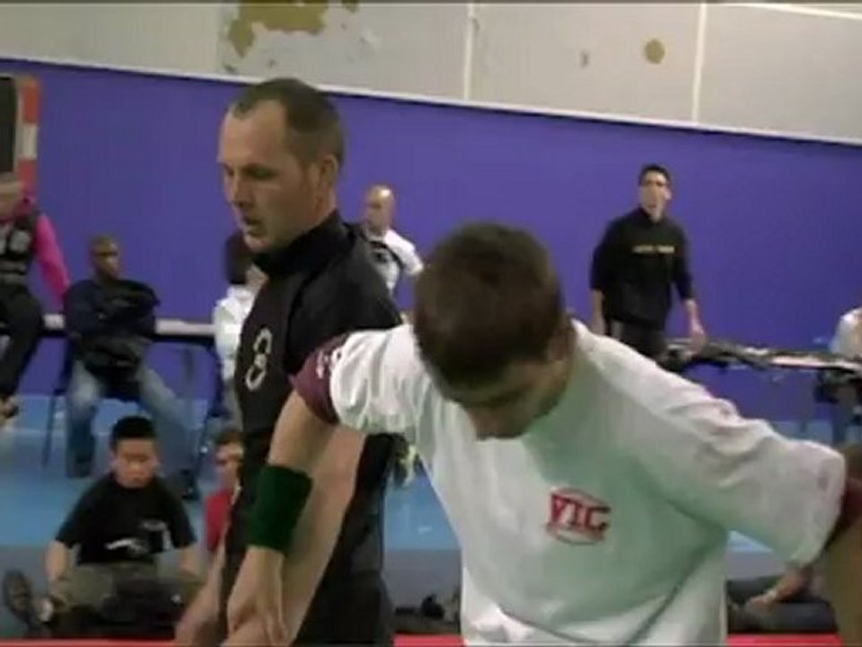 YUSSUP BAYSULTANOV VS BRICE DONADELLI - VIC TOUR 2012 Sud