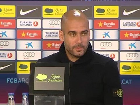 Alves y Piqué reciben el alta y entran en la convocatoria