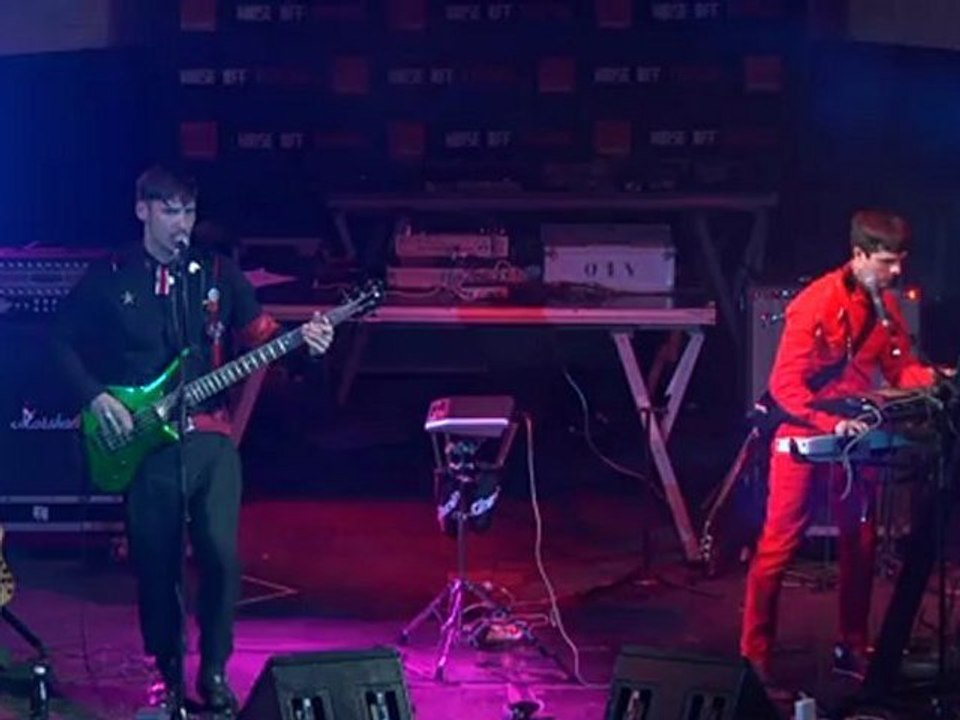 Minimoon - Noise off festival OFFLINE 29 de Marzo -  Sala But