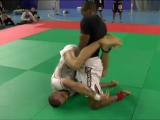 ALIOUNE NAHAYE VS FAYCAL RIDA - VIC TOUR 2012 Sud