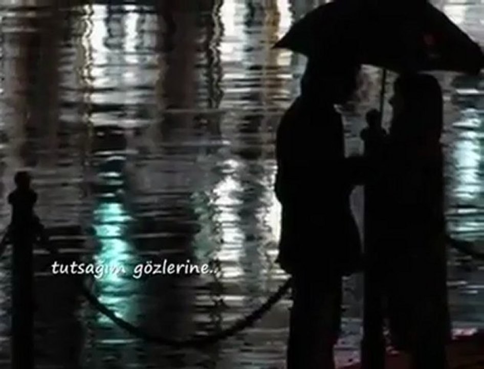 Özgür Akkuş - Kayıp Şehir...