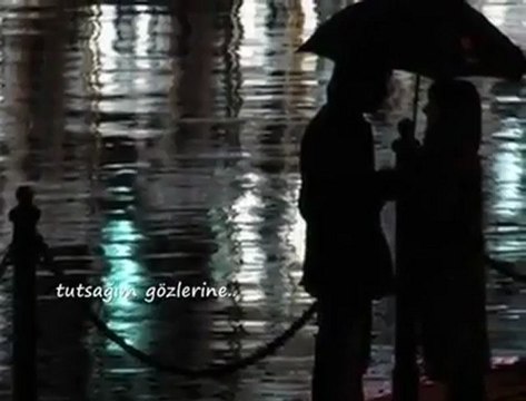 Özgür Akkuş - Kayıp Şehir...