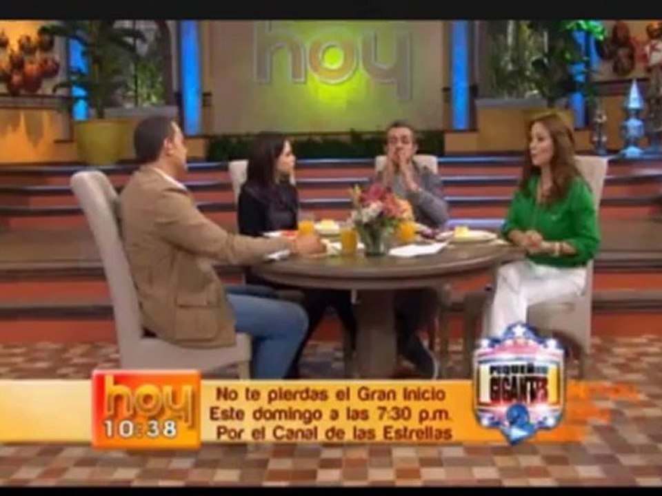 "Hoy" Bianca Marroquin- Flaco Ibañez