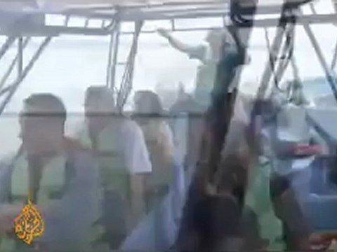 Colombian traffickers moving drugs in submarines - 27 Feb 08
