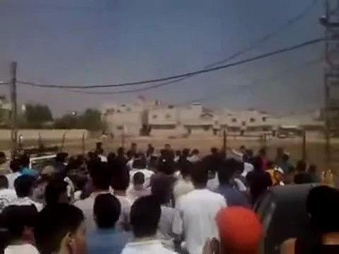 فري برس ريف دمشق داريا مظاهرة رائعة من جامع السمح بن مالك 13 4 2012 ج4 Damascus