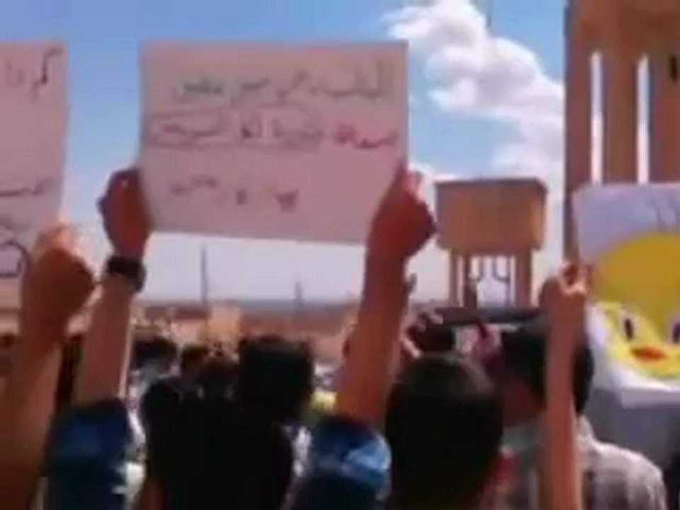 فري برس حلب الباب مظاهرة الجامع الكبير13 4 2012 ج2 Aleppo