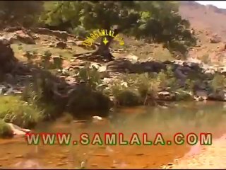 ‫قبيلة إداوسملال ⵣ جولة ربيعية بالطبيعة الجبلية‬