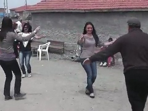 Kaval, Düğün, Oyun Havası