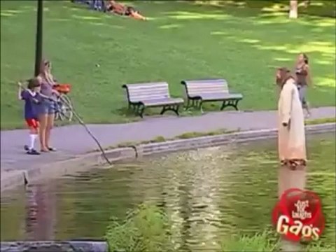 JOYEUSES PAQUES A TOUS PLEIN D' ESPOIR PLACE DANS LES CLOCHES...