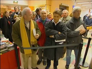Parution des Mémoires de Pierre Mauroy (14 février 2003)
