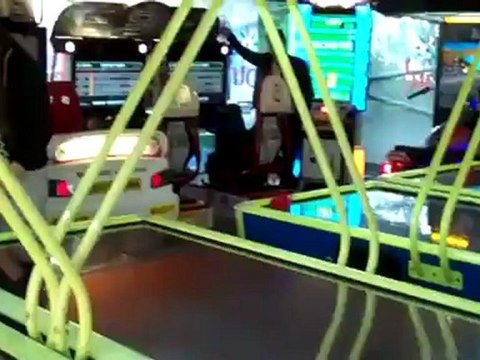 Stella Xristodoulou kai Sofia Kosma sto Contra.gr 2