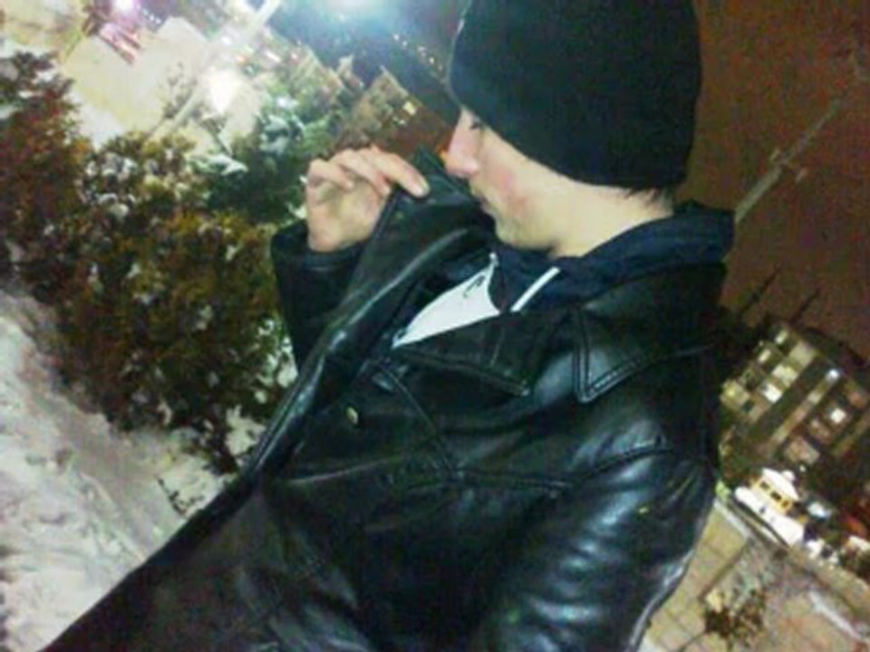 Burak karadayı-Hüseyin kağıt sevdası yasaklım