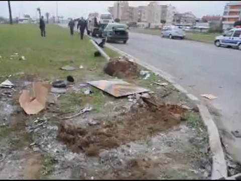 KIRMIZI IŞIK İHLALİ KAZAYA NEDEN OLDU