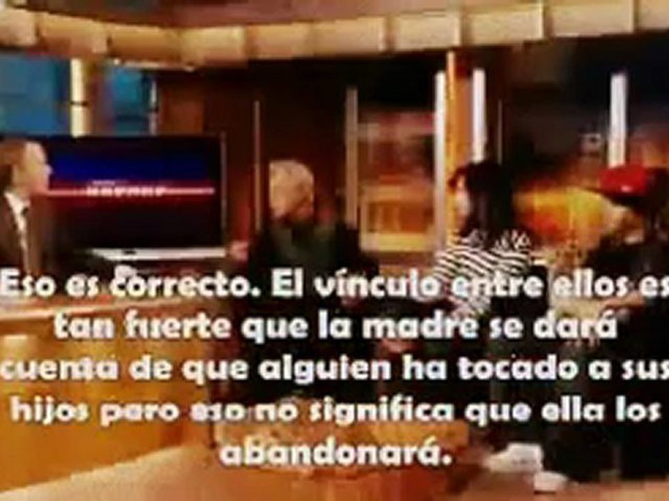 Bill and Tom Kaulitz with lion cubs (Sub. Español)