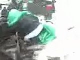 فري برس حلب الإذاعة الشبيحة تحرق خيمة عزاء الشهيد14 4 2012 Aleppo