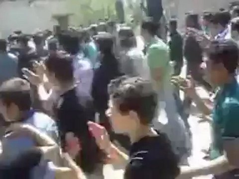 فري برس درعا الكتيبة مظاهرة صباحية نصرة للمدن المحاصرة 14 4 2012 Daraa