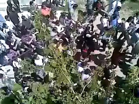 فري برس درعا المليحة الغربية مظاهرة نصرة لكل المدن المحاصرة 14 4 2012 Daraa