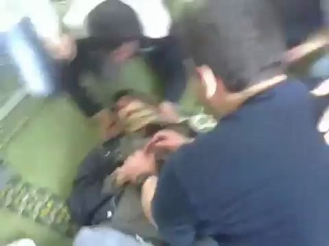 فري برس خطير جداااا اصابة بالرأس لأحد المتظاهرين في تشييع حلب 14 4 2012 Aleppo