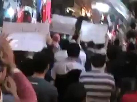 فري برس حماة المحتلة مظاهرة في سوق الطويل 14 4 2012 Hama