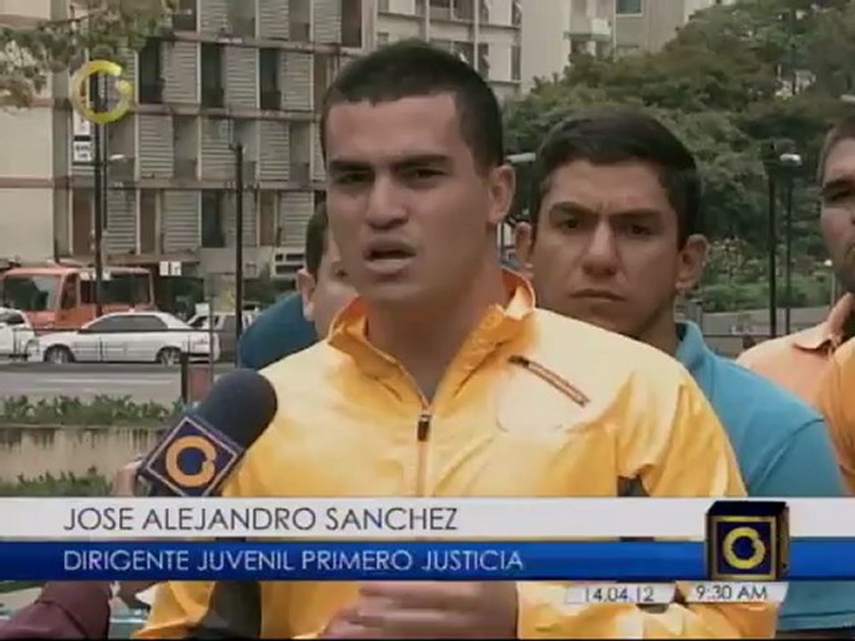 Sede del principal del CNE en Caracas extender;a su horario hasta la media noche este domingo
