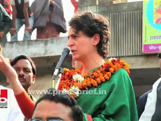 Priyanka Gandhi in Sultanpur Free UP from negative politics, support Congress