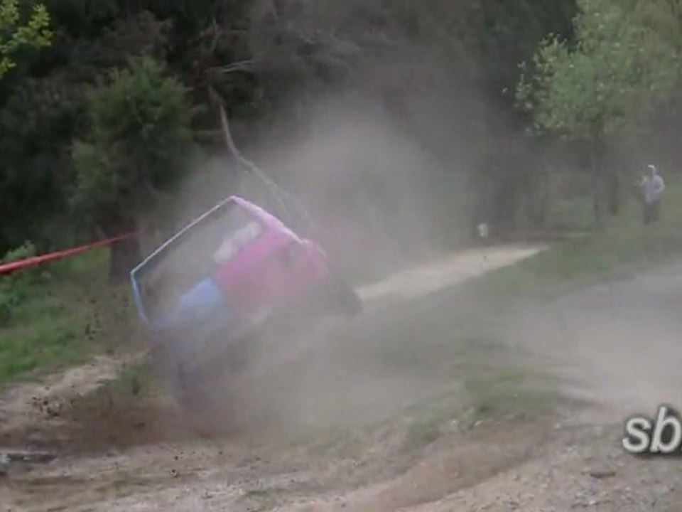 Rallye des Roches Brunes Es 01 +03 Les Petignons part 01