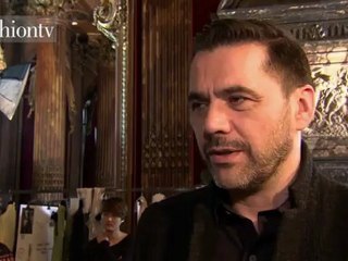 First Look - Roland Mouret Fall 2012 - Paris FW | FashionTV