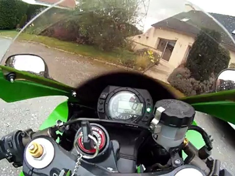 Kawasaki ZX10R '04 MIVV sans chicane