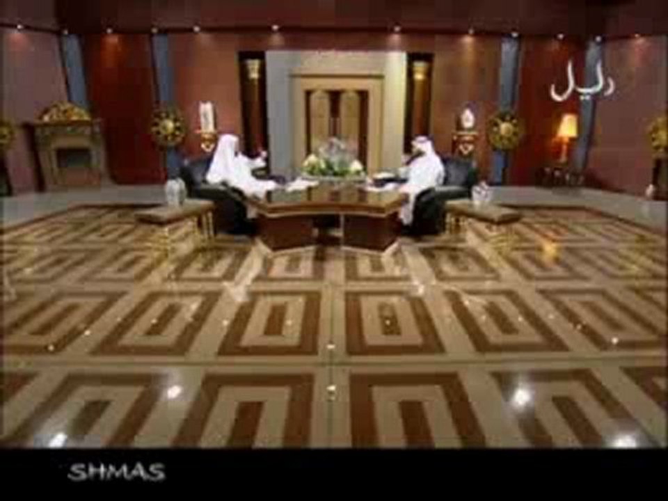 الديمقراطية و الاستبداد