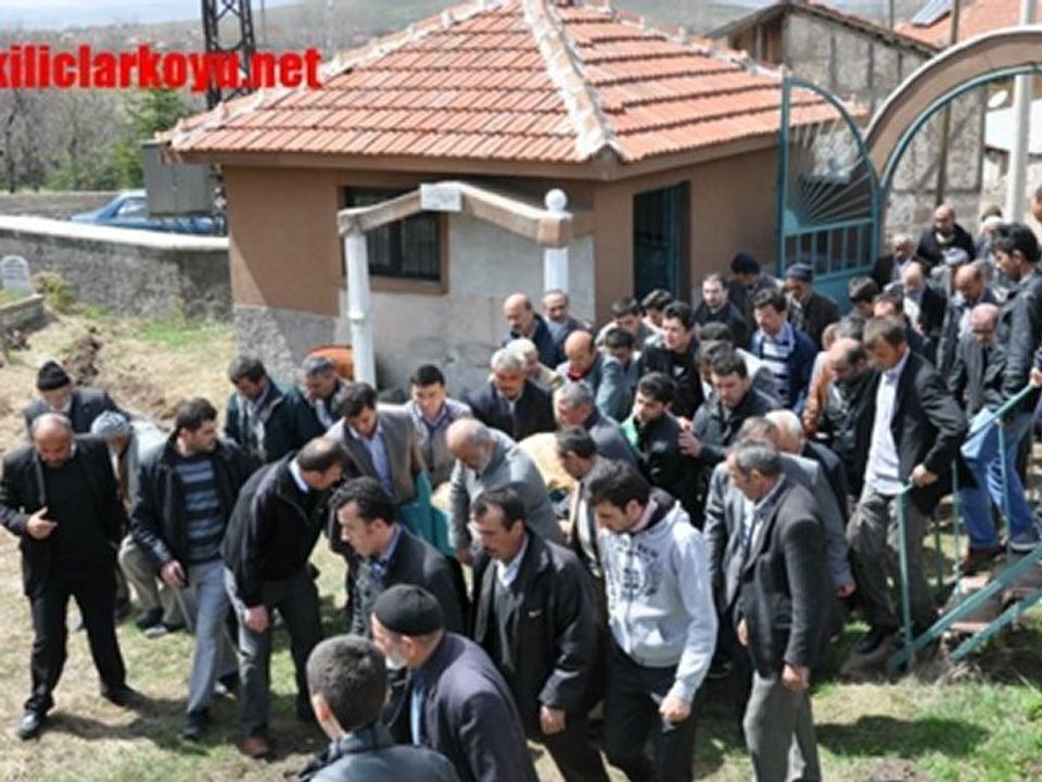 hatice çizmecinin cenazesi