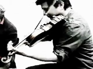 OLIVIER DAMS joue à l'arrach' en l'ancienne imprimerie