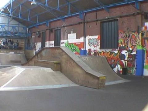 Alex Meyer / Valentin Leleu - SOSH URBAN MOTION - CONTEST AMATEUR