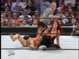 WWE-Universal- Lita VS Mickie James (Survivor Serie 2006)
