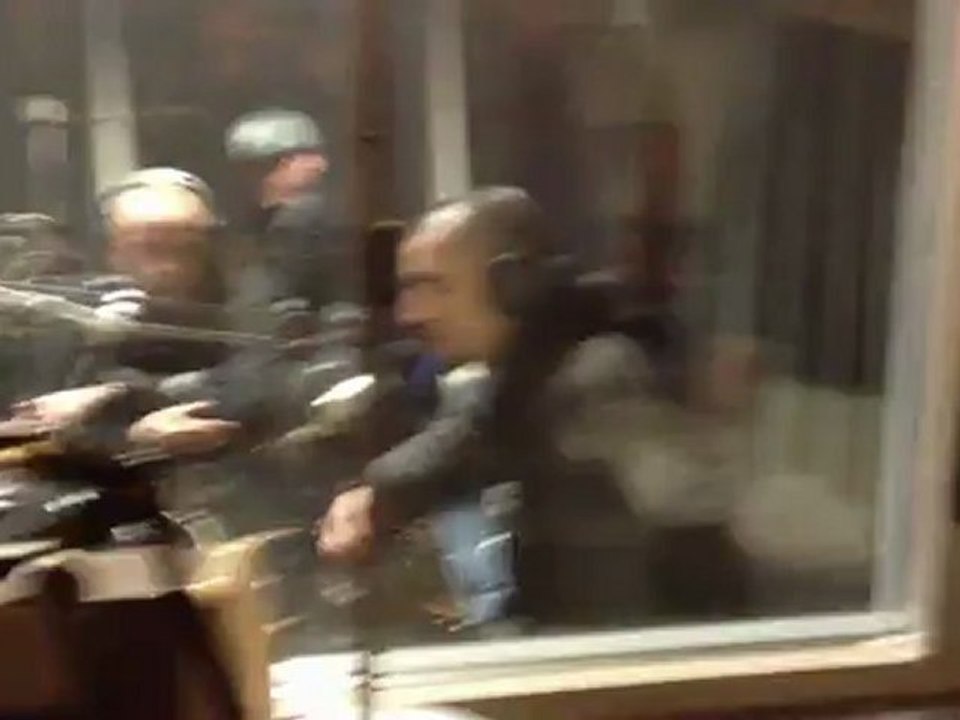 FURAX  - NEKA  - 10VERS - SWIFT GUAD    FREESTYLE DE BASTARDZ  SUR RADIO CAMPUS TOULOUSE LE 7.4.2012(part 5)