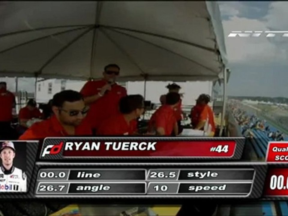 RYAN TUERCK at Formula Drift Round 4, Wall Stadium NJ, Top 32 (1st run)