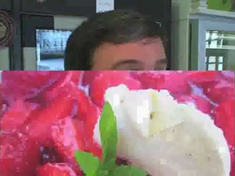 Un artisan glacier au Salon Saveurs Des Plaisirs Gourmands 2010