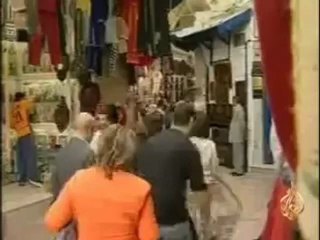 عودة مئات النساء القرويات في تونس إلى المدارس