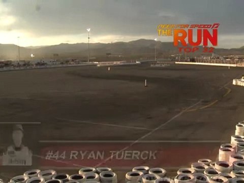 RYAN TUERCK vs CHARLES NG during qualifying for Top 16 @ Formula Drift Las Vegas 2011