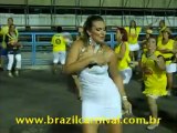 Joyful Brazil Dance: Andreia Samba Dancing in Rio ...