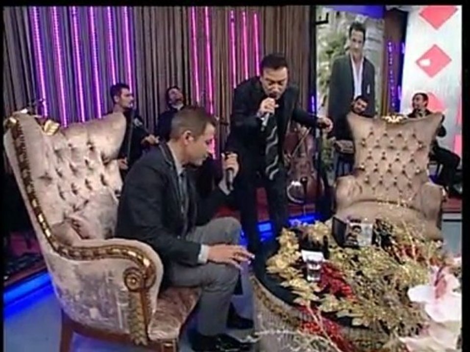 SANA SEVDANIN YOLLARI BANA KURŞUNLAR  Ayhan Aşan dan Olimpist Komple Mutfak'ın katkılarıyla