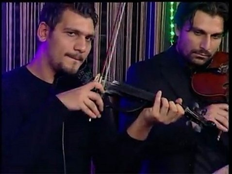 YALNIZIM DOSTLARIM YALNIZ Ayhan Aşan dan Olimpist Komple Mutfak'ın katkılarıyla