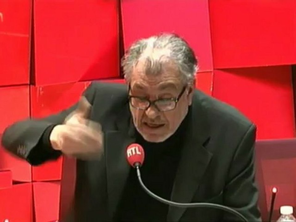 Serge July : "Nicolas Sarkozy, le choix eurosceptique"