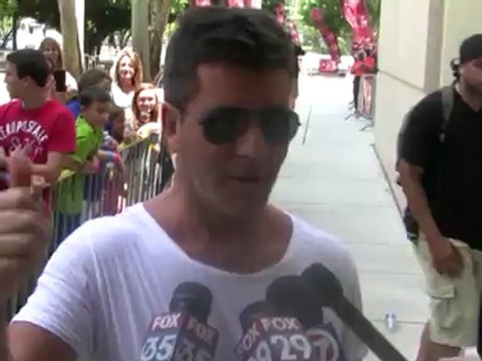 Simon Cowell Leaves Ex-Fiance $8 Million Mansion