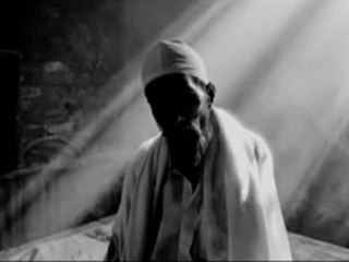 Photographing 'nowhere people' - 12 Aug 07